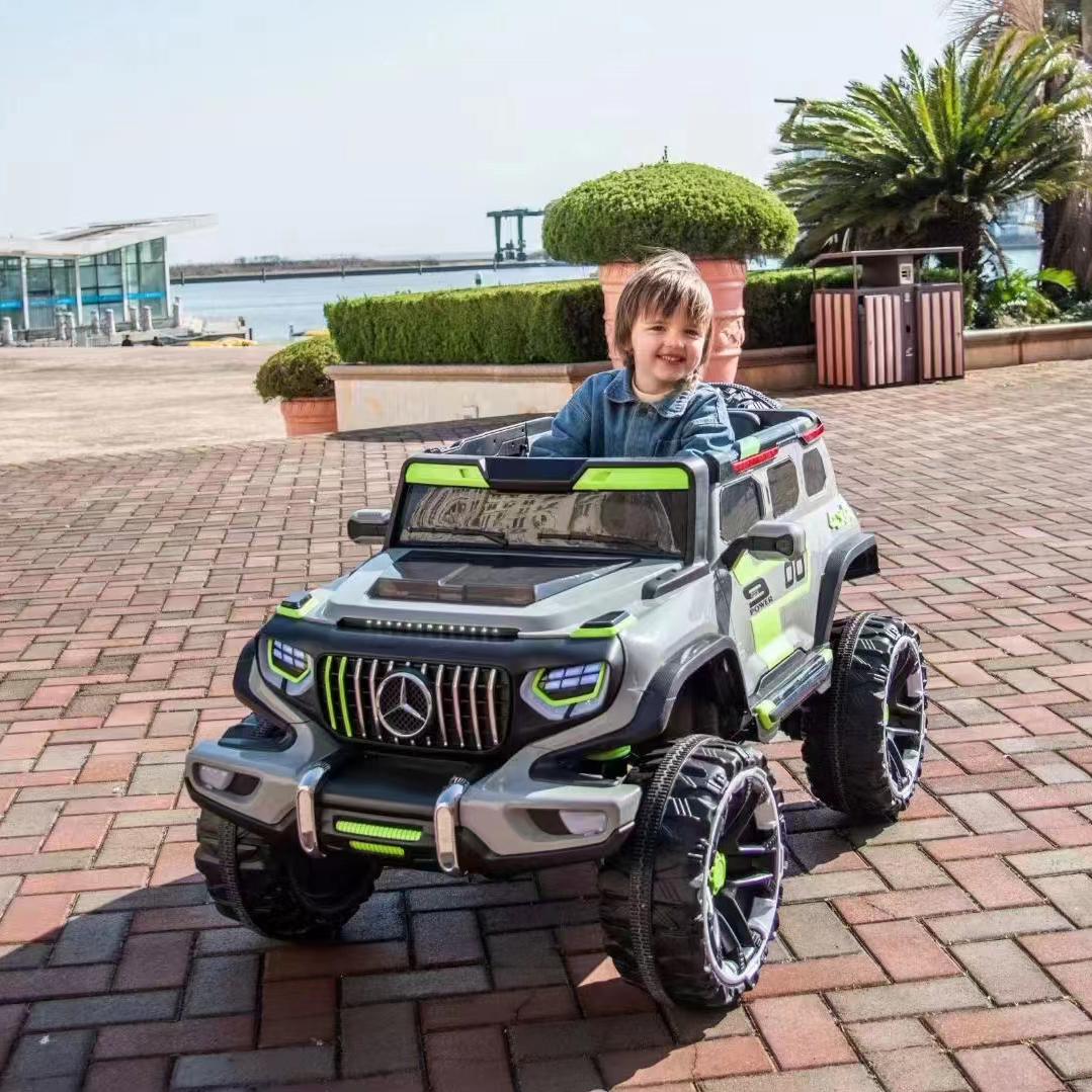 China′s Factory Direct Sales Children′s Ride-on 12V Electric Charging Trucks Car for Kids